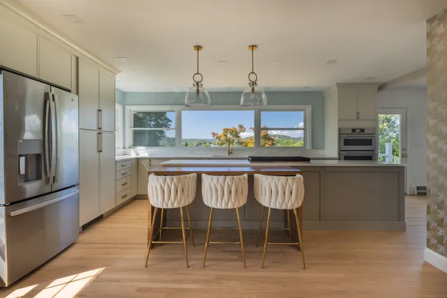 $1,025,000 | 16 Candlewood Acres Road, Brookfield, CT 06804