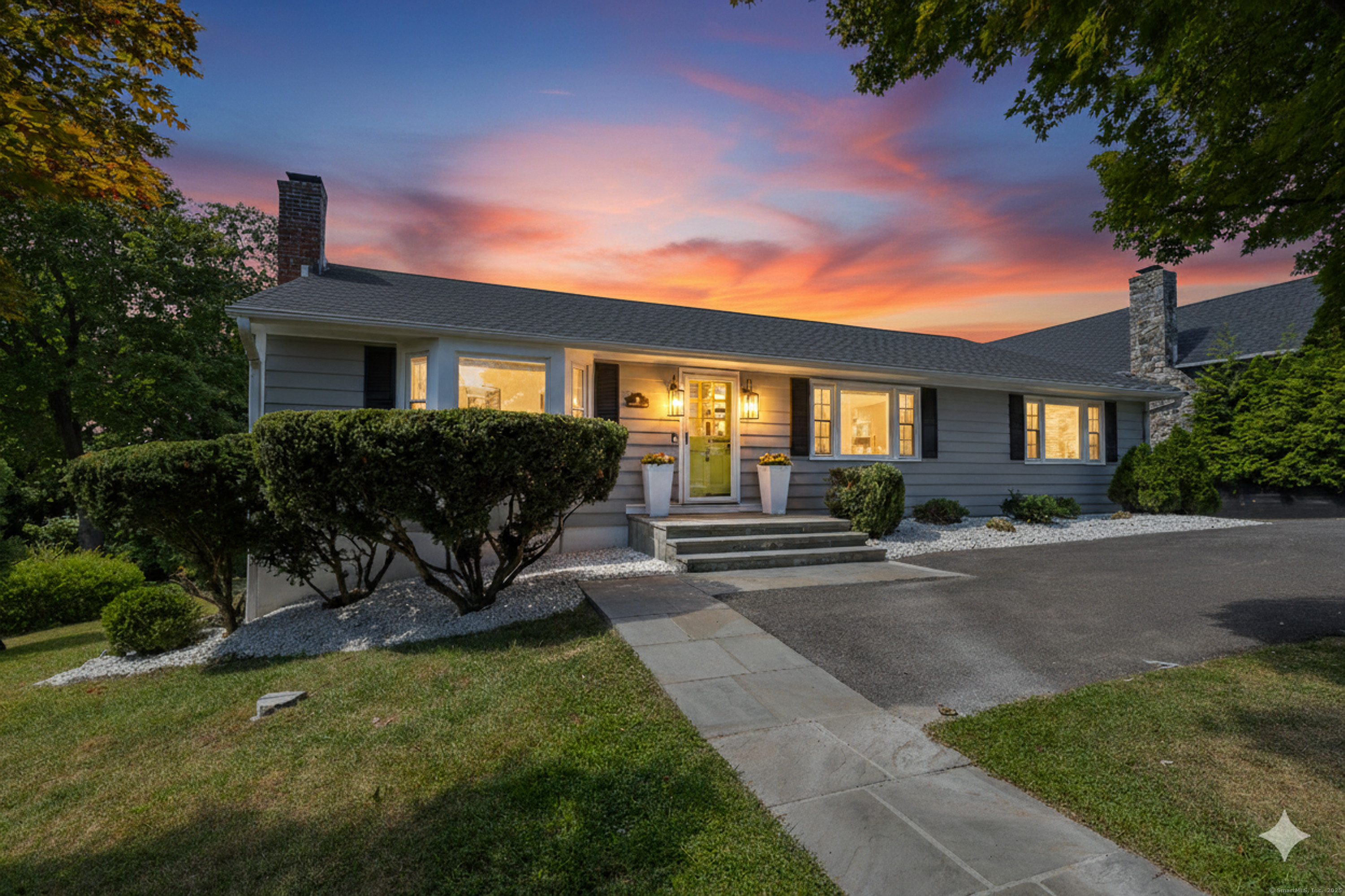 16 Candlewood Acres Road Brookfield, CT 06804 - Photo 3 of 40