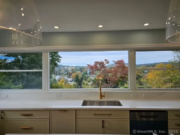 $1,025,000 | 16 Candlewood Acres Road, Brookfield, CT 06804