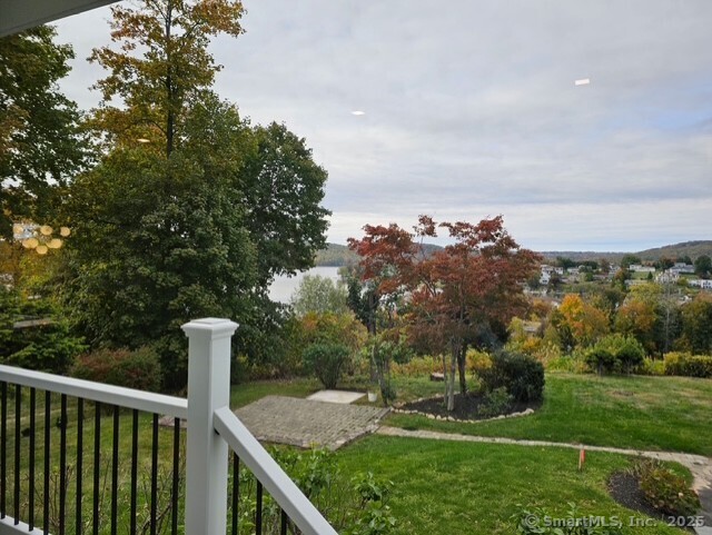 16 Candlewood Acres Road Brookfield, CT 06804 - Photo 6 of 40