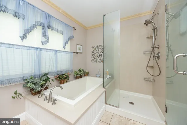 $785,000 | 220 Ivanhoe Drive, Robbinsville, NJ 08691