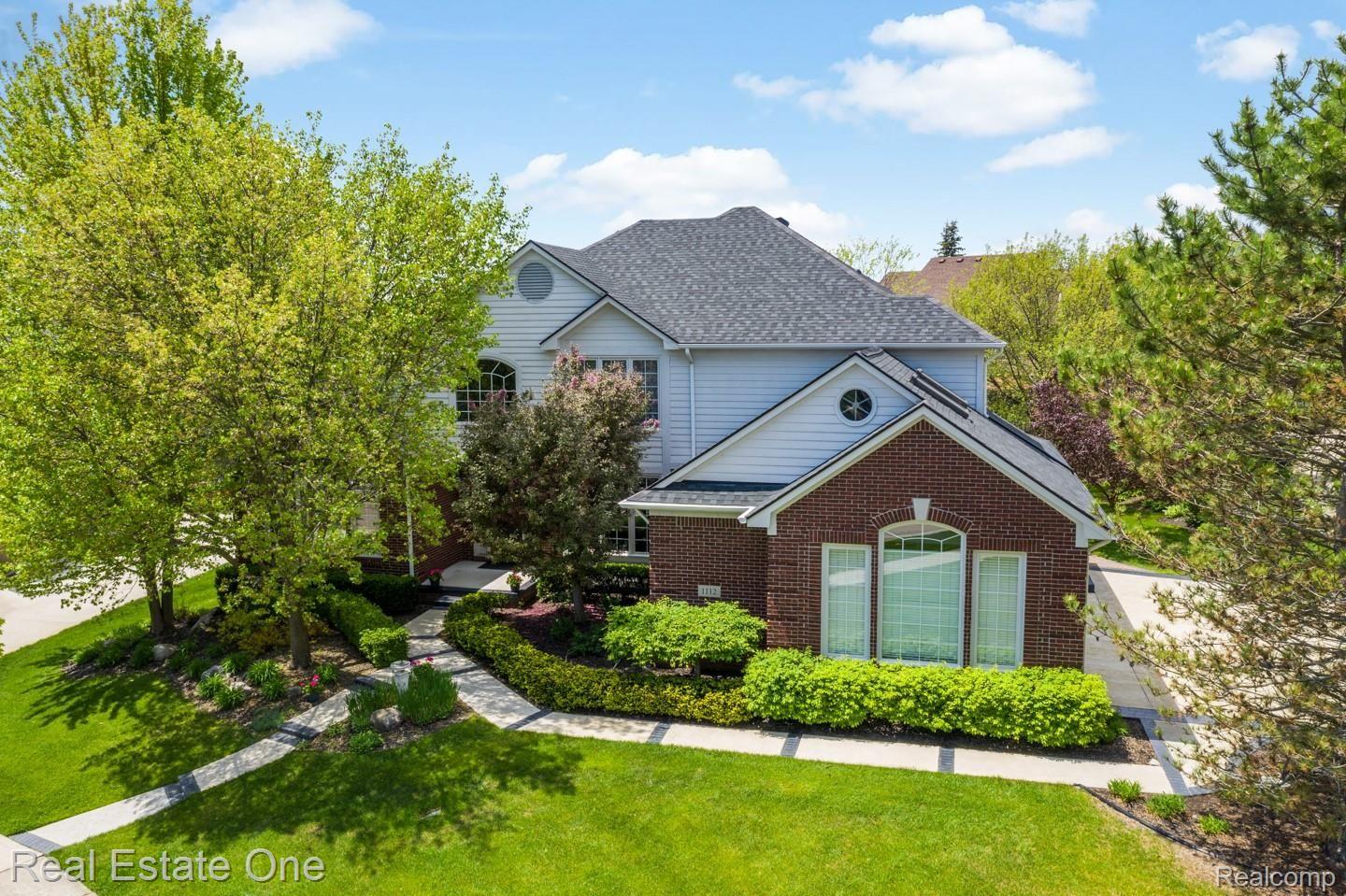 1112 Waycroft Court Rochester, MI 48307 - Photo 1 of 63 DJI_0167.jpg