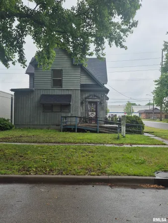 $34,900 | 1430 South 8th Street, Springfield, IL 62703