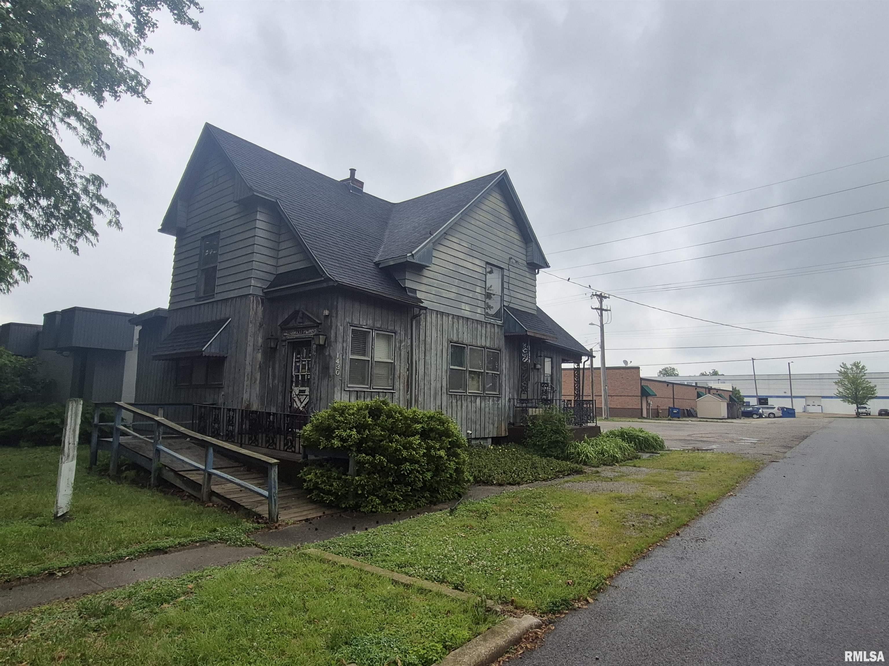 1430 South 8th Street Springfield, IL 62703 - Photo 5 of 5