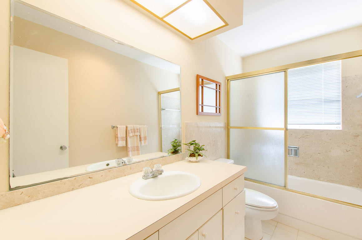 810 Southwest 2nd Street Boca Raton, FL 33486 - Photo 24 of 30 810 SW 2 Street Ver 2 1280 x 768 Small 7