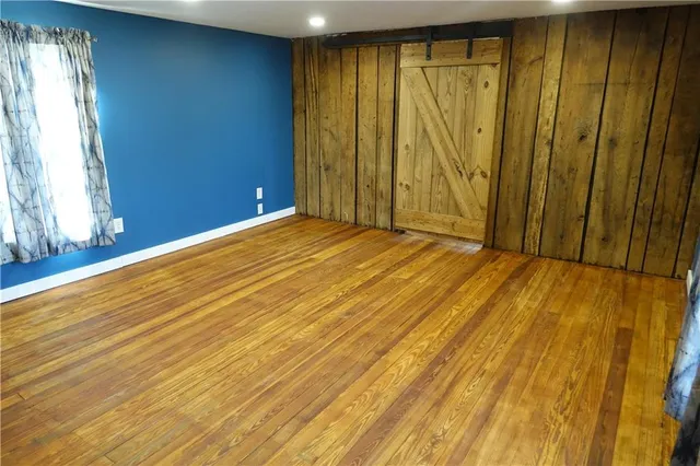 $189,900 | 1622 Branchton Road, Hilliards, PA 16040