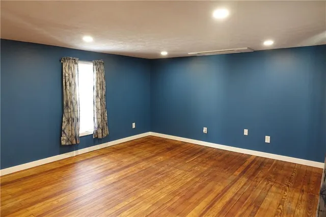 $189,900 | 1622 Branchton Road, Hilliards, PA 16040