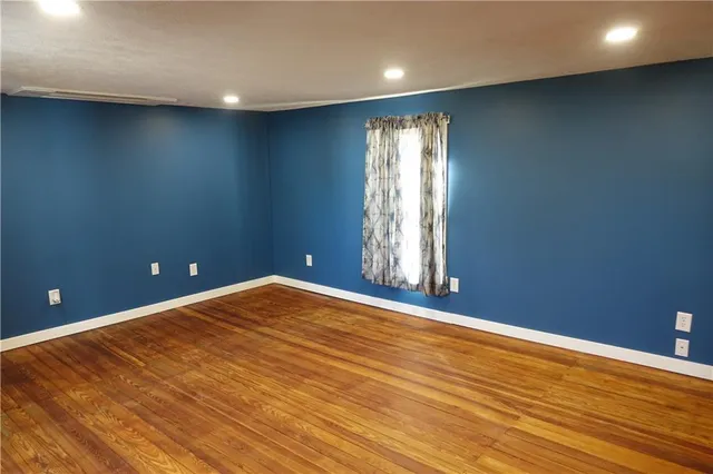 $189,900 | 1622 Branchton Road, Hilliards, PA 16040