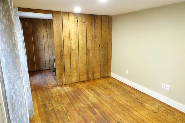 $189,900 | 1622 Branchton Road, Hilliards, PA 16040