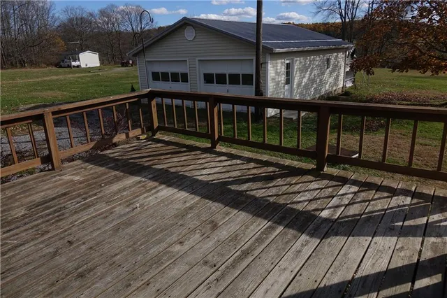 $189,900 | 1622 Branchton Road, Hilliards, PA 16040