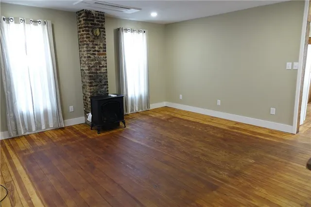 $189,900 | 1622 Branchton Road, Hilliards, PA 16040