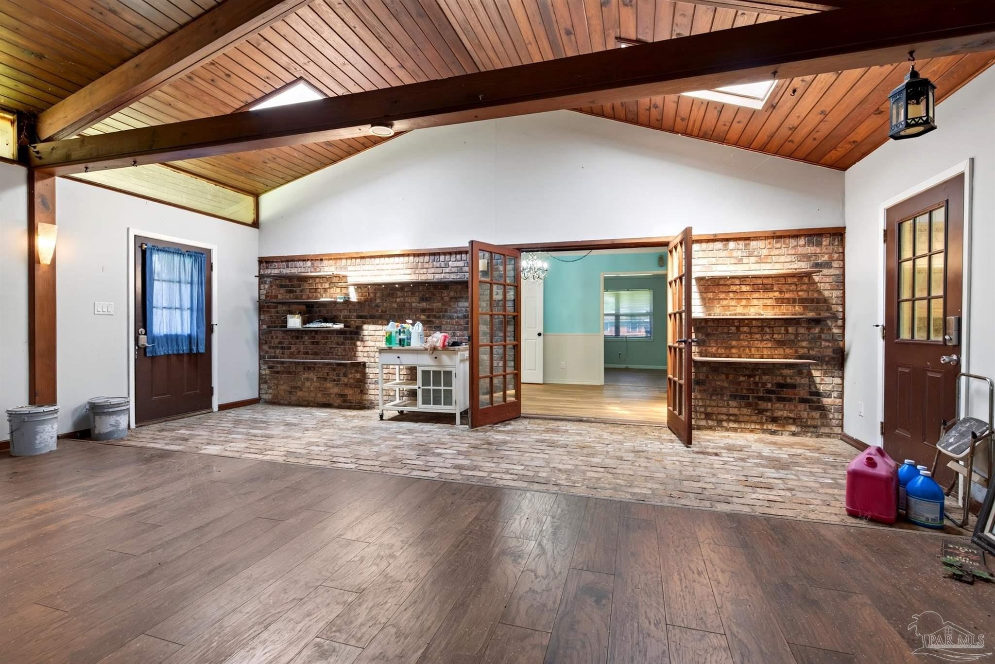 7085 Frank Reeder Road Pensacola, FL 32526 - Photo 19 of 43 Gallery Image 19
