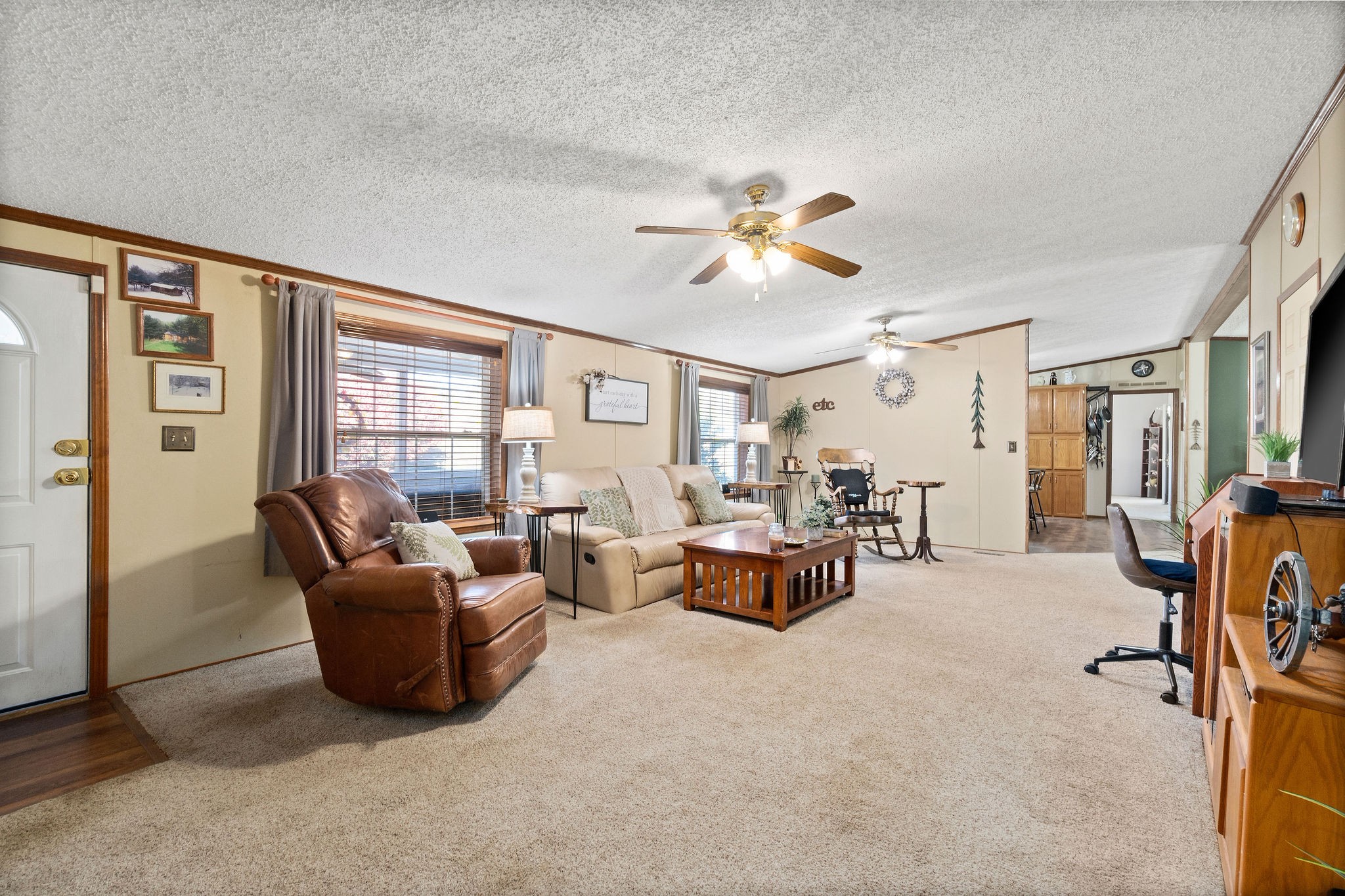 3232 Rawlings Road Woodlawn, TN 37191 - Photo 3 of 43 Gallery Image 3
