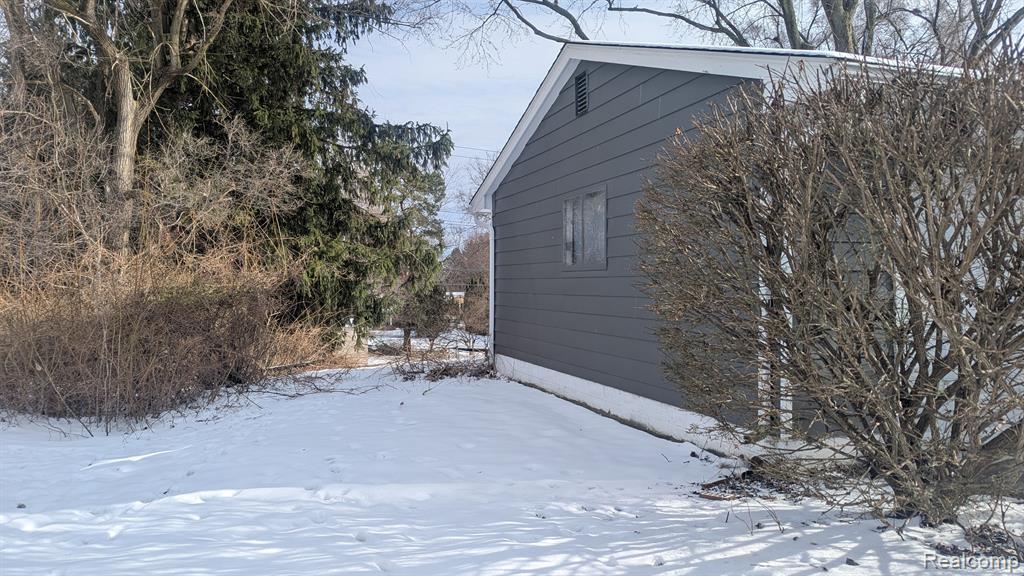 166 Arizona Avenue Rochester Hills, MI 48309 - Photo 38 of 44
