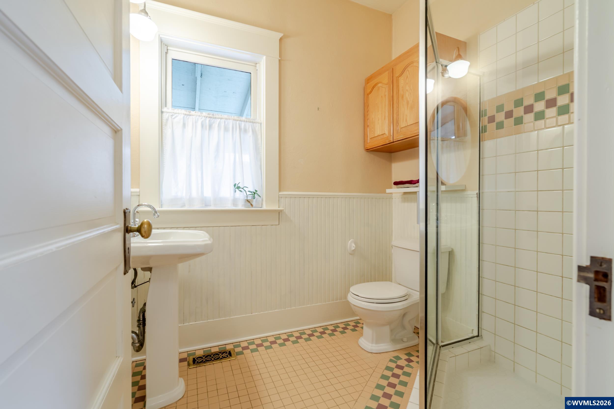 821 6th Avenue Southwest Albany, OR 97321 - Photo 18 of 50