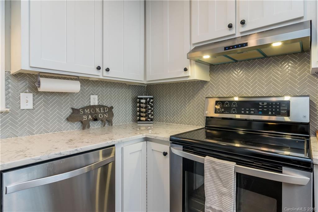 6633 Old Reid Road, Unit 9 Charlotte, NC 28210 - Photo 12 of 32 Gallery Image 12