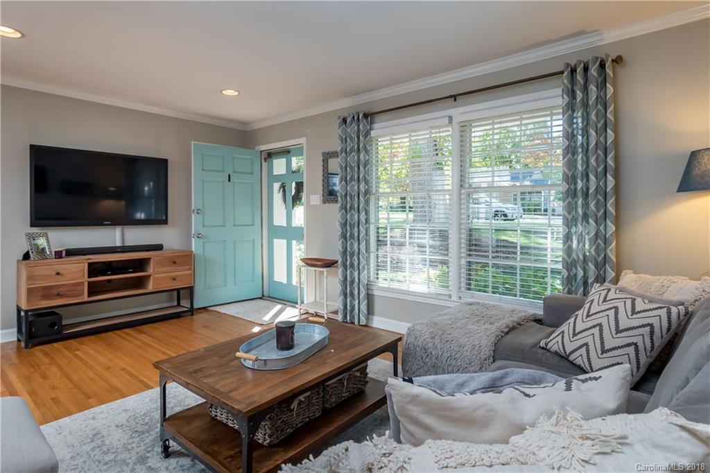 6633 Old Reid Road, Unit 9 Charlotte, NC 28210 - Photo 4 of 32 Gallery Image 4