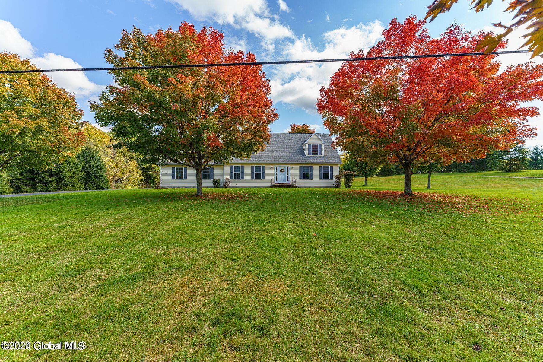 266 Rabie Road Averill Park, NY 12018 - Photo 3 of 69 20221008130730368503000000-o
