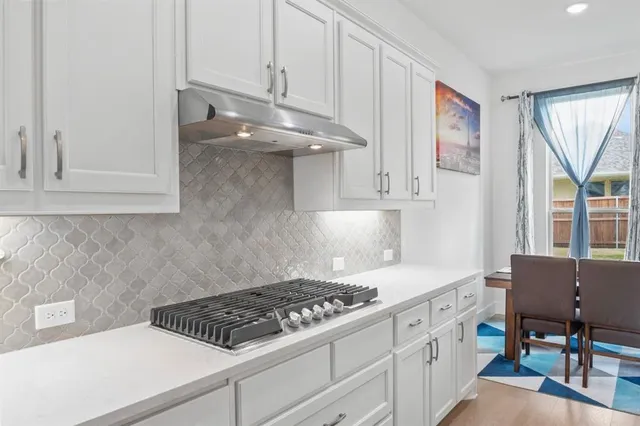 $2,990 | 1255 Sumner Street, Aubrey, TX 76227