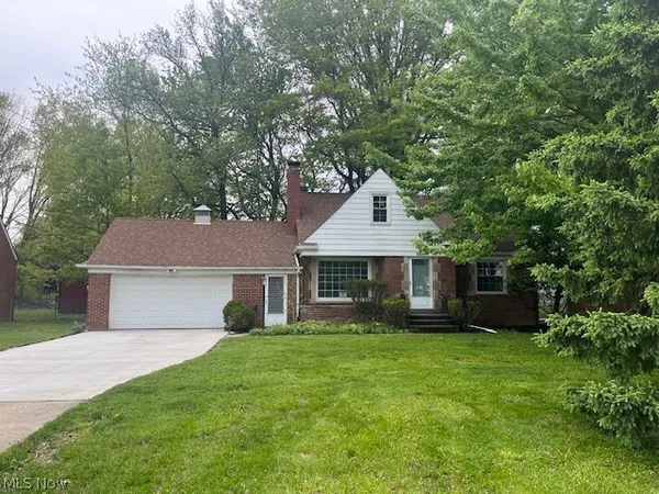 $209,900 | 2100 Glenridge Road, Euclid, OH 44117