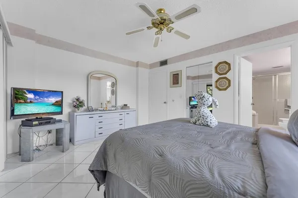 $144,000 | 7301 Amberly Lane, Unit 101, Delray Beach, FL 33446