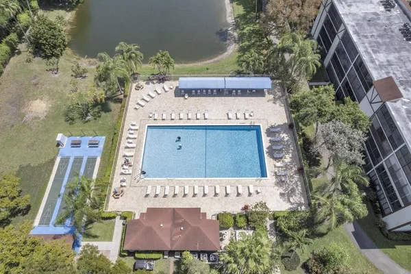 $144,000 | 7301 Amberly Lane, Unit 101, Delray Beach, FL 33446