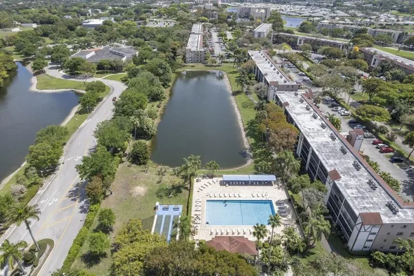 $144,000 | 7301 Amberly Lane, Unit 101, Delray Beach, FL 33446