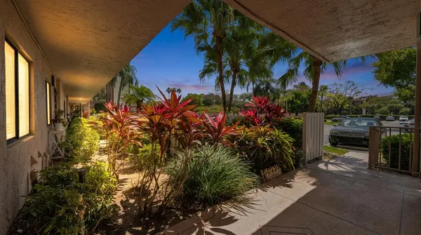 $144,000 | 7301 Amberly Lane, Unit 101, Delray Beach, FL 33446