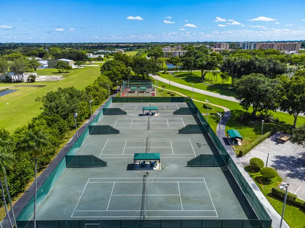 $144,000 | 7301 Amberly Lane, Unit 101, Delray Beach, FL 33446