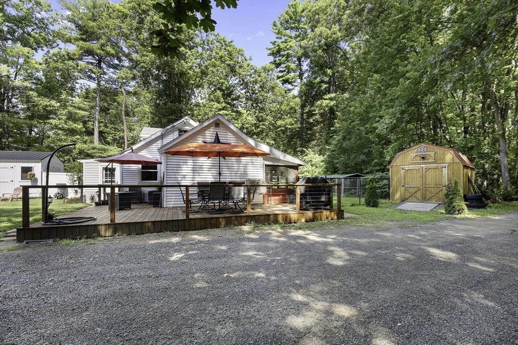 284 Buck Pond Road Westfield, MA 01085 - Photo 25 of 36