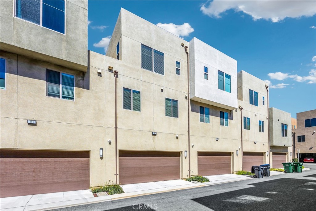 181 Magnet Irvine, CA 92618 - Photo 43 of 45 a front view of a building with a street