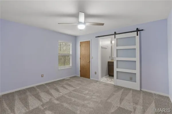 $329,900 | 2052 Waybridge Lane, Fenton, MO 63026