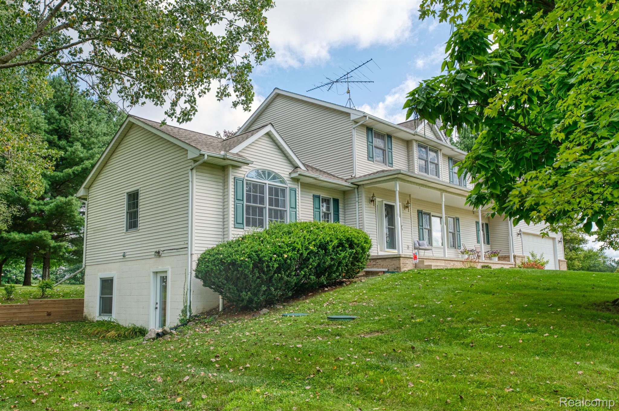 11660 Bell Oak Road Webberville, MI 48892 - Photo 1 of 44 Gallery Image 1