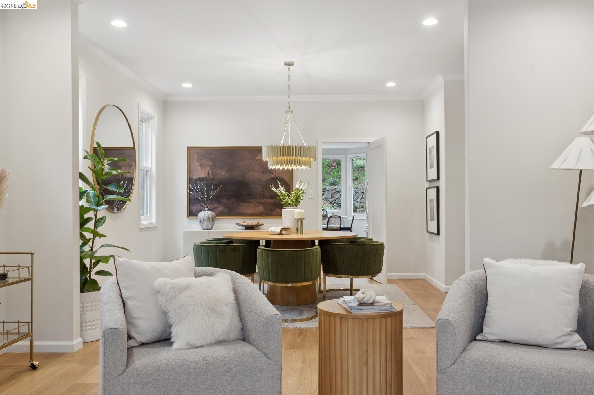 287 Cross Road Oakland, CA 94618 - Photo 11 of 56