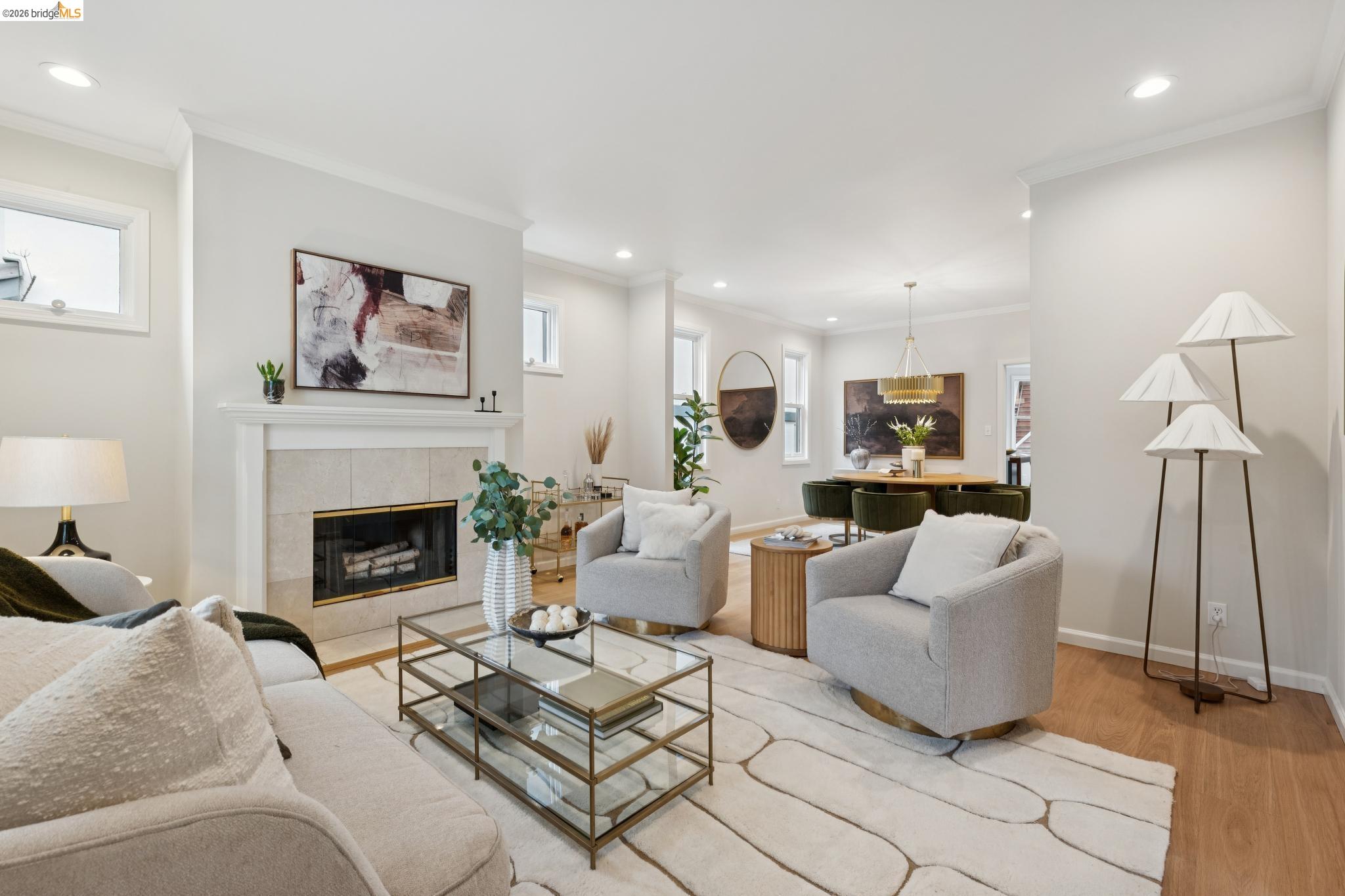 287 Cross Road Oakland, CA 94618 - Photo 3 of 56