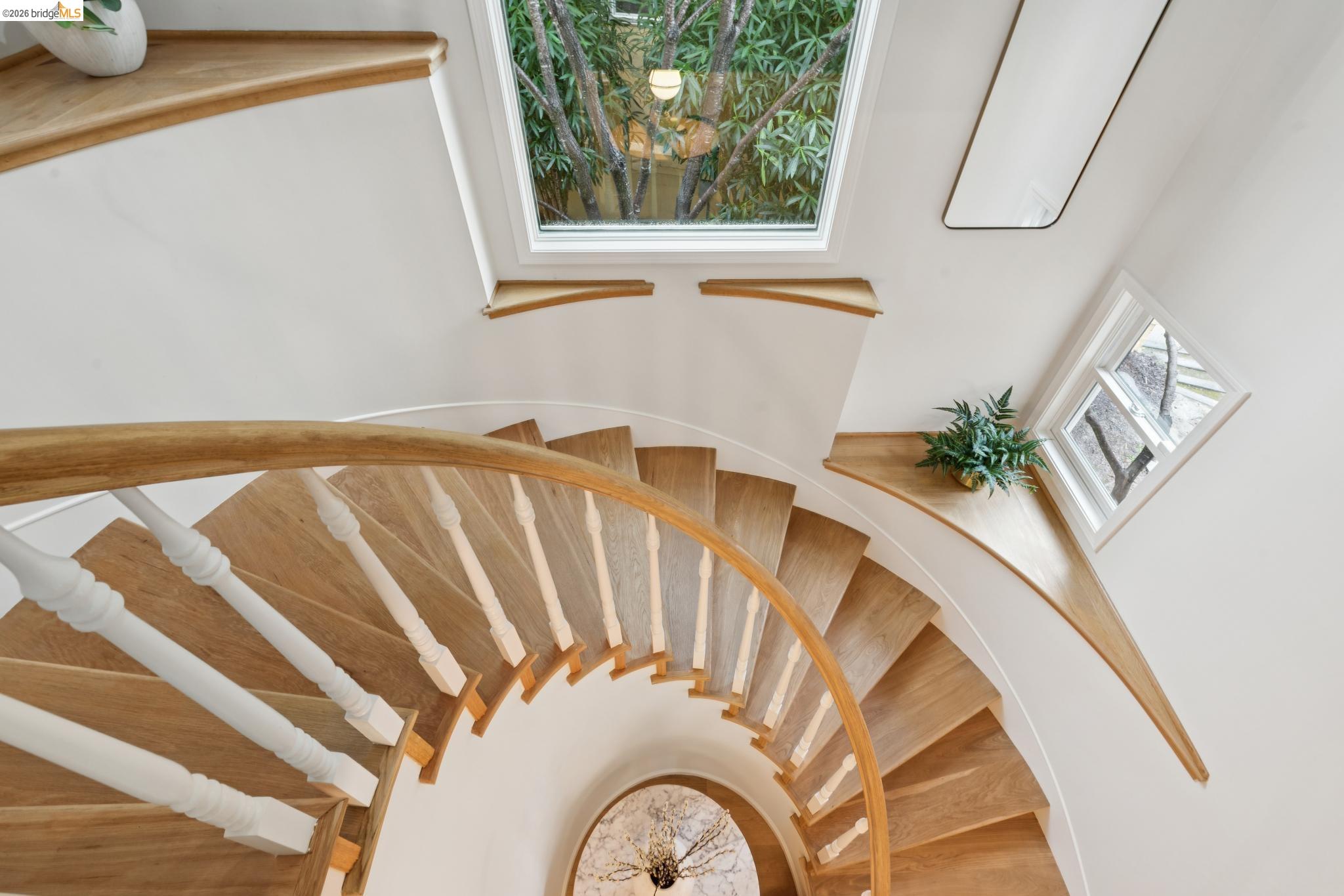 287 Cross Road Oakland, CA 94618 - Photo 33 of 56