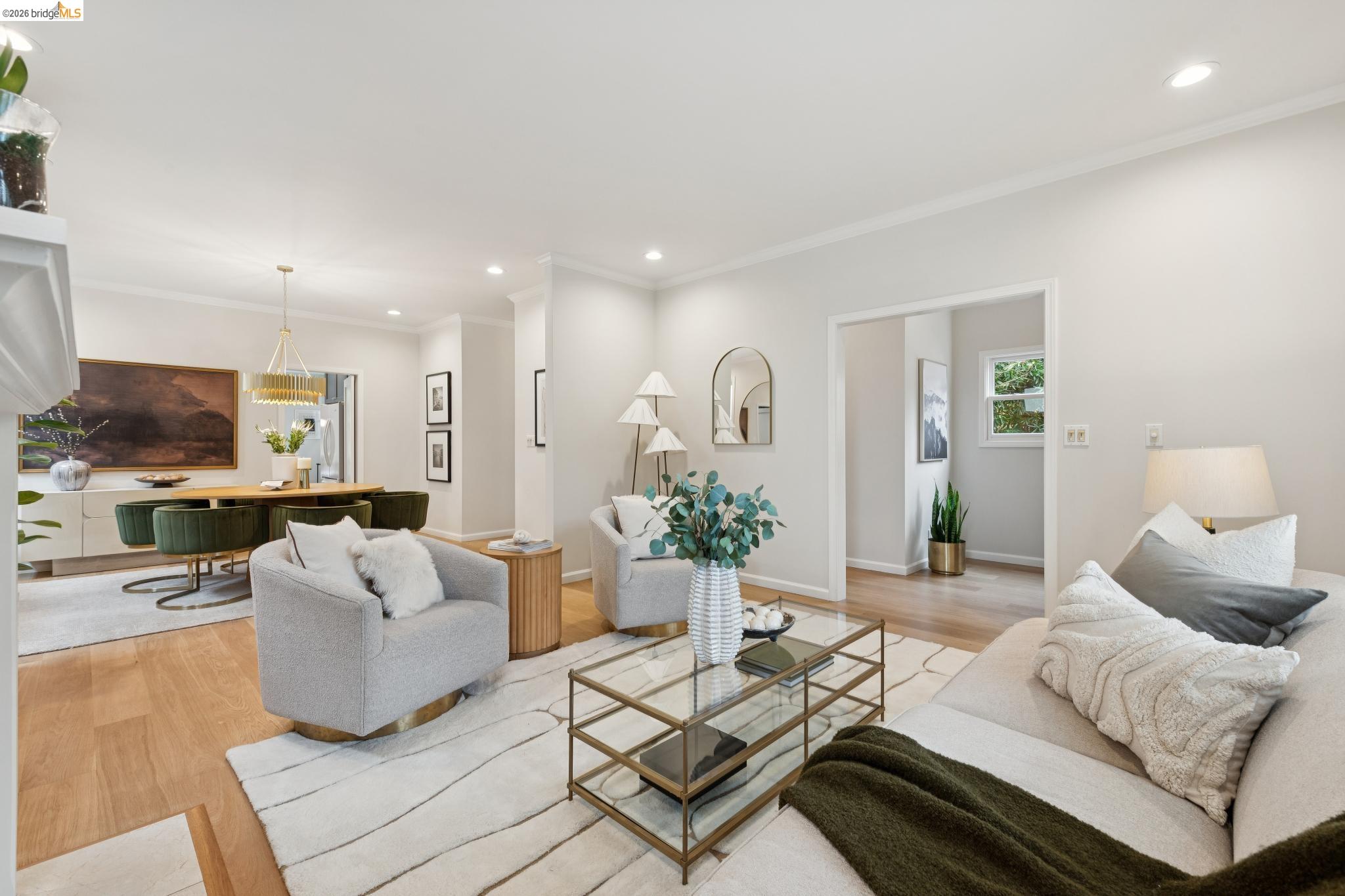 287 Cross Road Oakland, CA 94618 - Photo 4 of 56