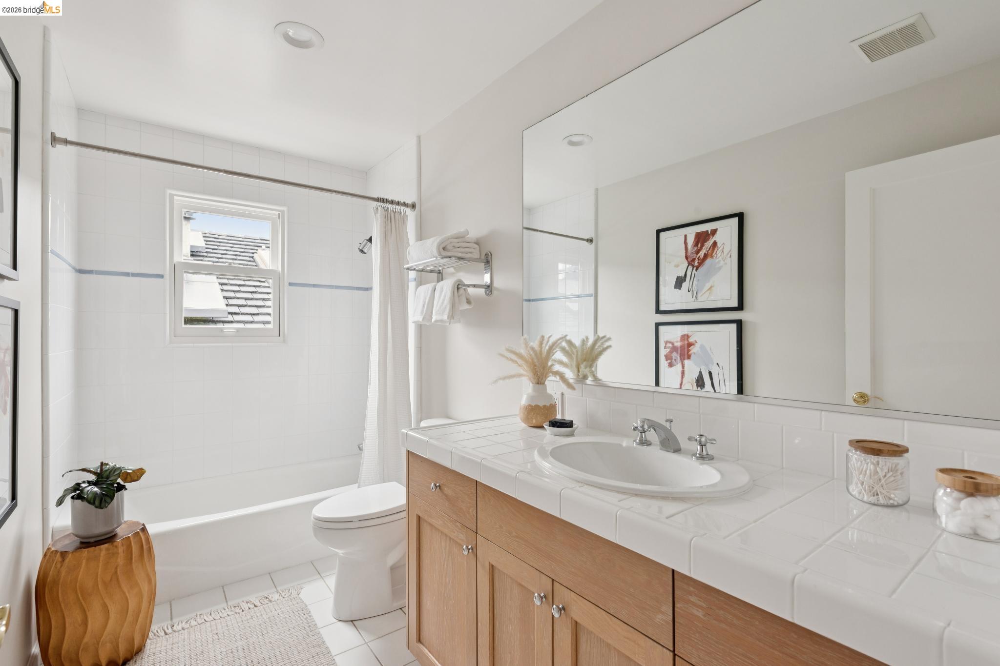 287 Cross Road Oakland, CA 94618 - Photo 45 of 56