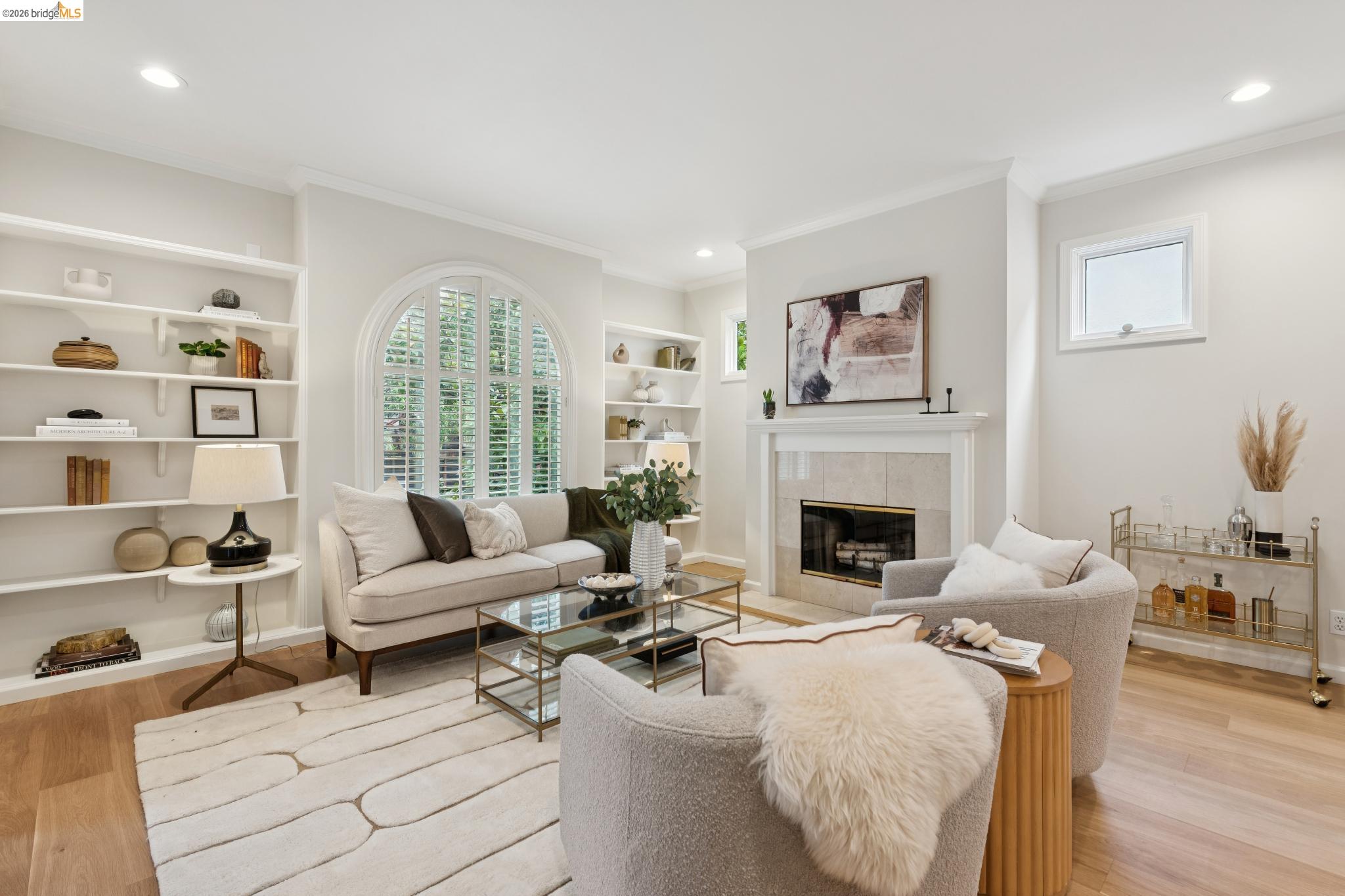 287 Cross Road Oakland, CA 94618 - Photo 5 of 56