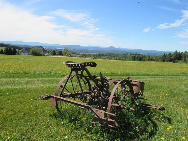 $298,000 | 2103 Herrick Road, Derby, VT 05829