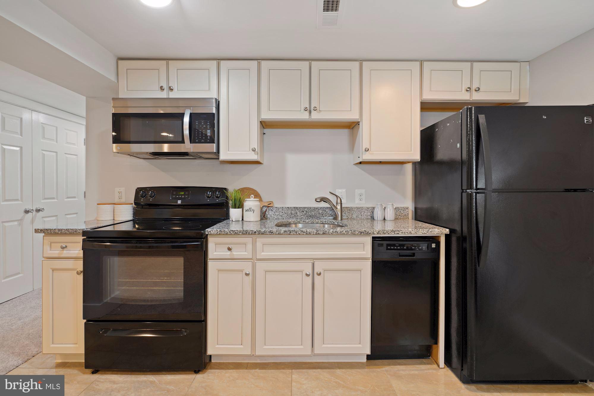 15 Evarts Street Northeast Washington, DC 20002 - Photo 25 of 37 Lower level kitchn