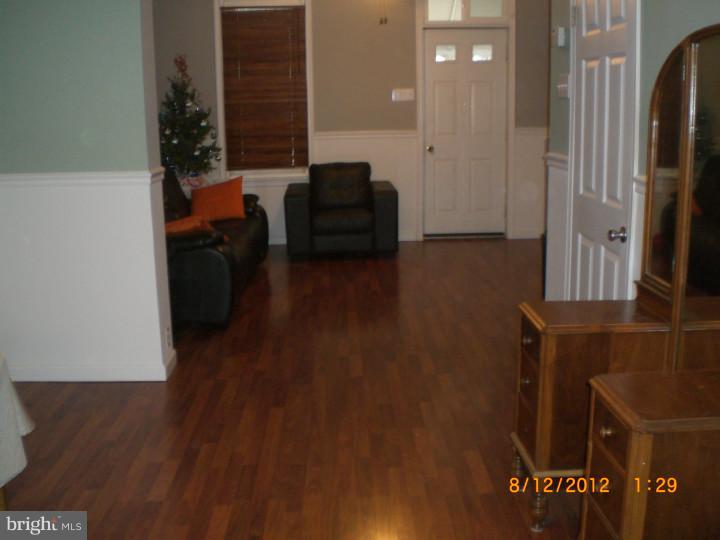 59 North Church Street Spring City, PA 19475 - Photo 2 of 25 Living Room