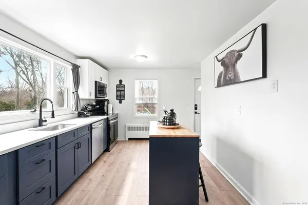 $465,000 | 51 Hebron Road, Marlborough, CT 06447