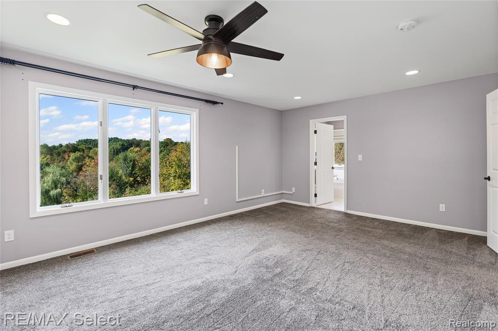 6056 Atlas Road Grand Blanc, MI 48439 - Photo 32 of 88