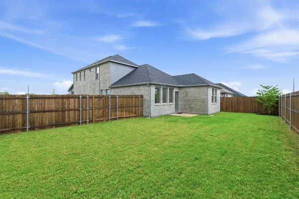 $365,000 | 2124 Colt Court, Seagoville, TX 75159