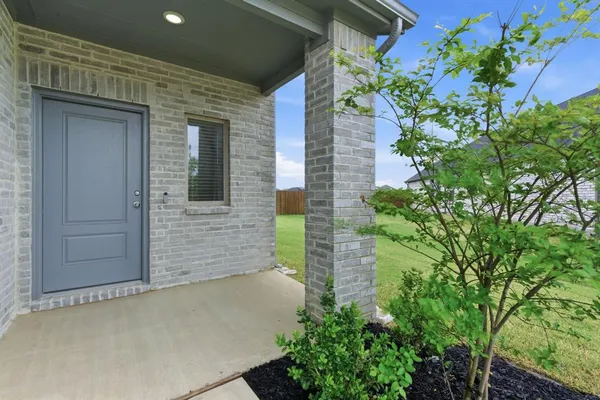 $365,000 | 2124 Colt Court, Seagoville, TX 75159