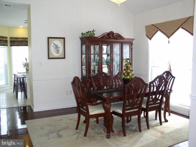 315 McKay Road Stevensville, MD 21666 - Photo 10 of 15 Dining Area