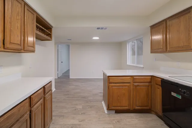 $2,845 | 13236 Kerrville Folkway, Austin, TX 78729