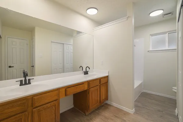 $2,599 | 13236 Kerrville Folkway, Austin, TX 78729