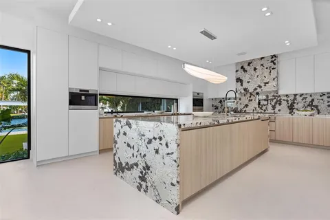 $7,995,000 | 3031 Northeast 23rd Court, Fort Lauderdale, FL 33305